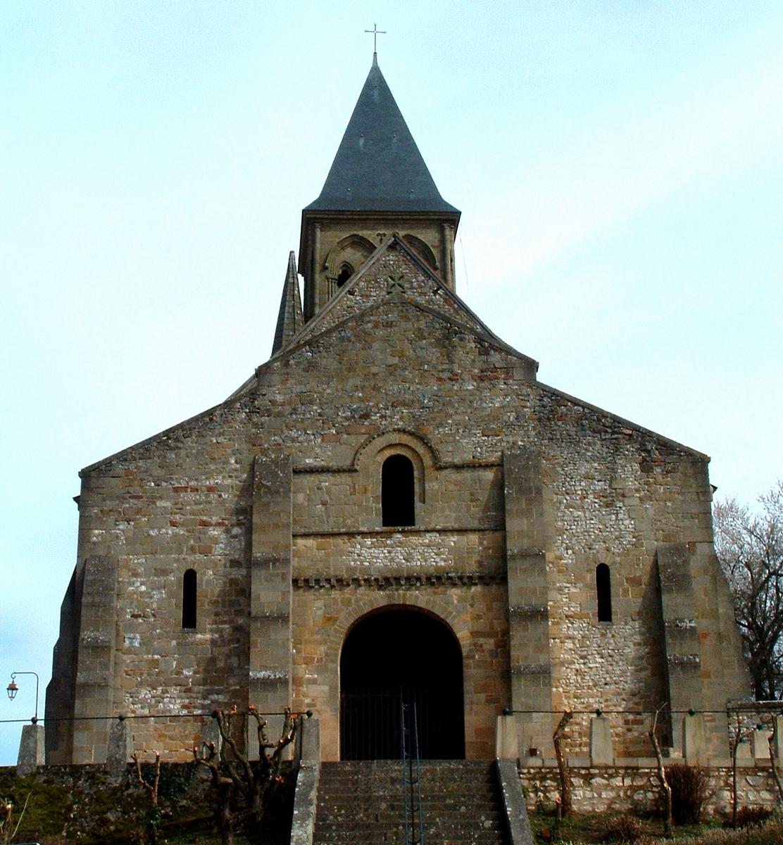 Kirche in Saint-Menoux 