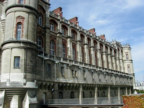 Château de Saint-Germain-en-Laye.Façade sud-est 