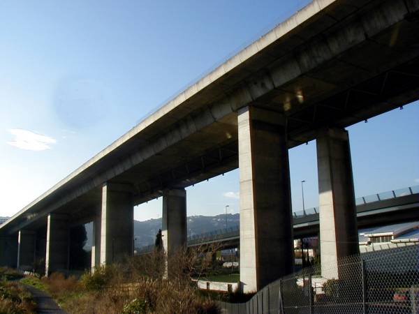 Viaduc de Saint-Isidore (Autoroute A8) 