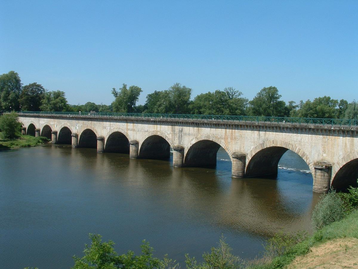Canal latéral à la Loire - Pont-canal de Digoin 