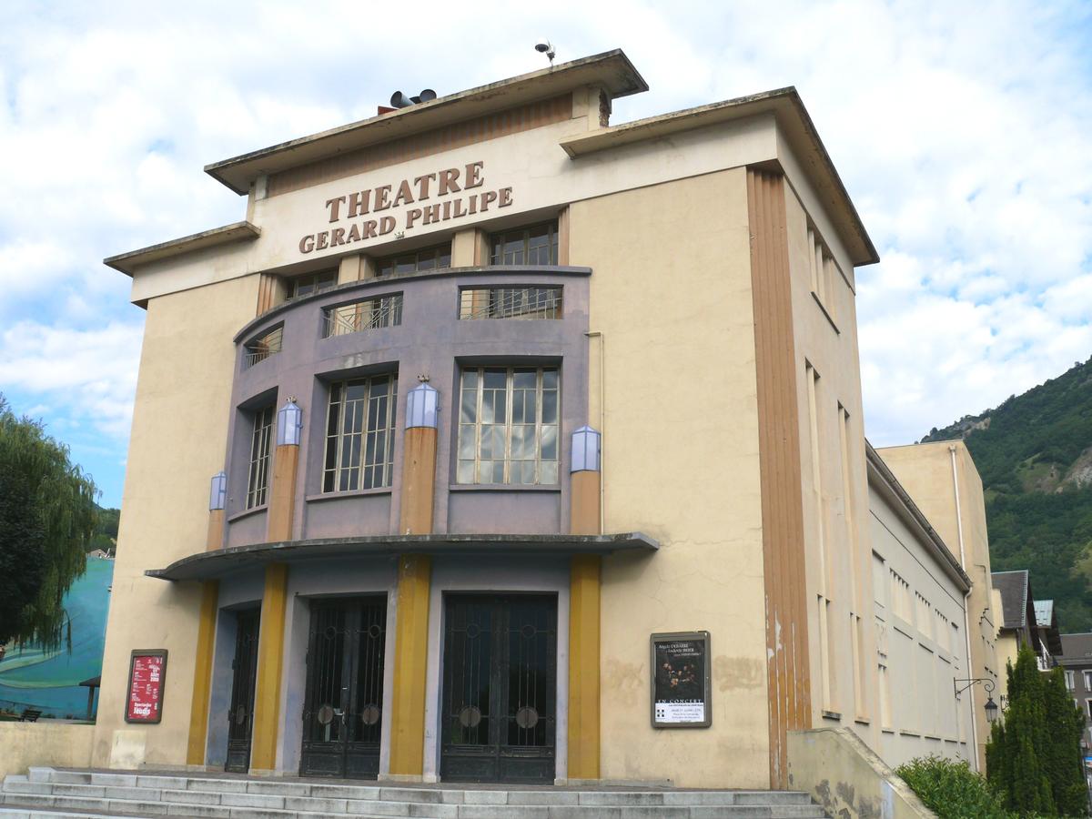 Gérard Philippe Theater 
