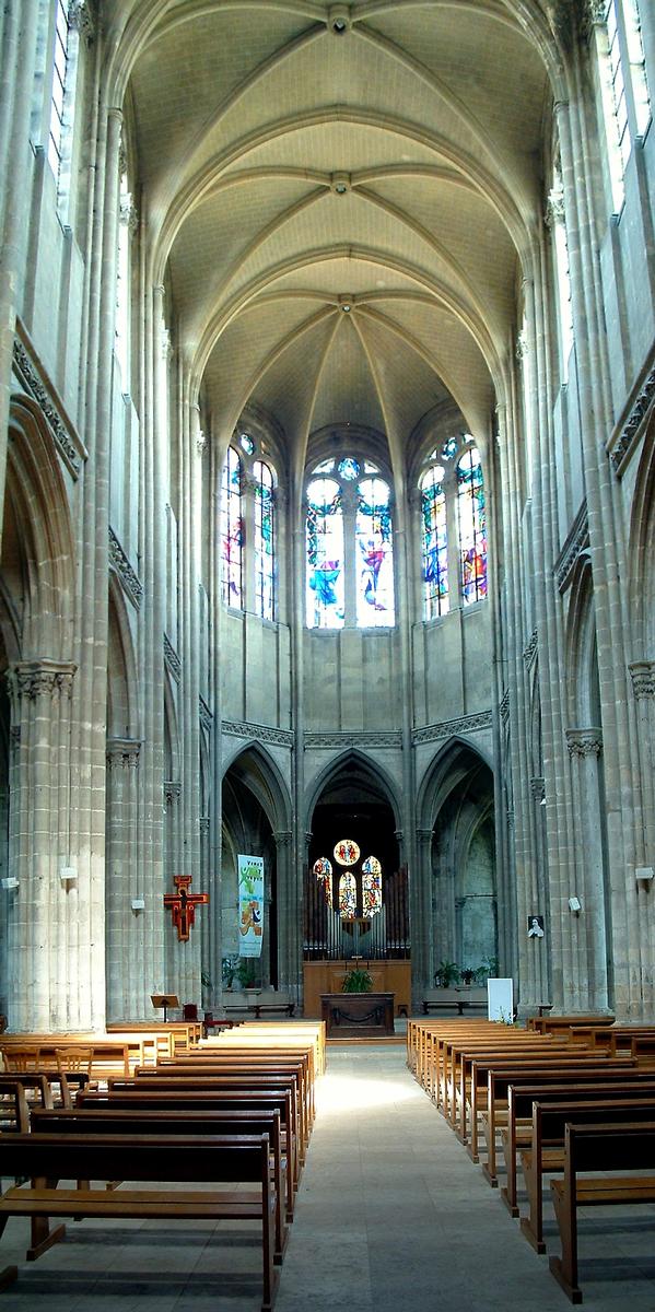 Montereau-Fault-Yonne - Collégiale Notre-Dame-et-Saint-Loup - Nef 