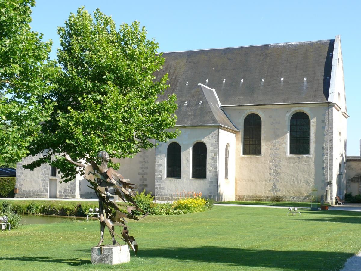 Coulommiers - Chapelle du couvent des Capucins 