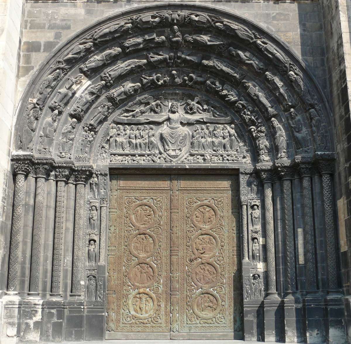 Saint-Denis - Basilique de Saint-Denis - Portail central 