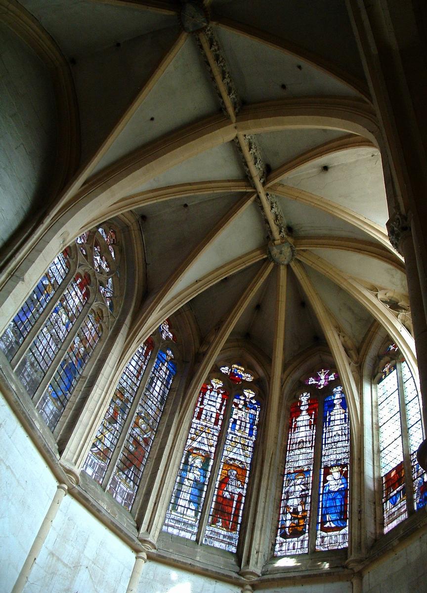 Souvigny - Eglise Saint-Pierre-et-Saint-Paul - Vaisseau central - Voûtes du choeur 