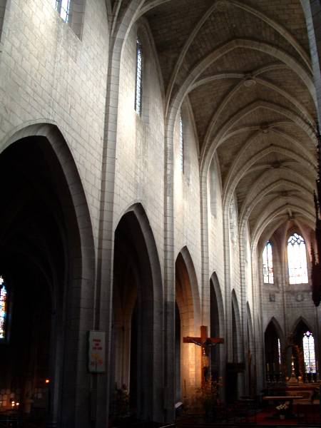 Cathédrale Saint-Pierre, Saint-FlourElévation de la nef 