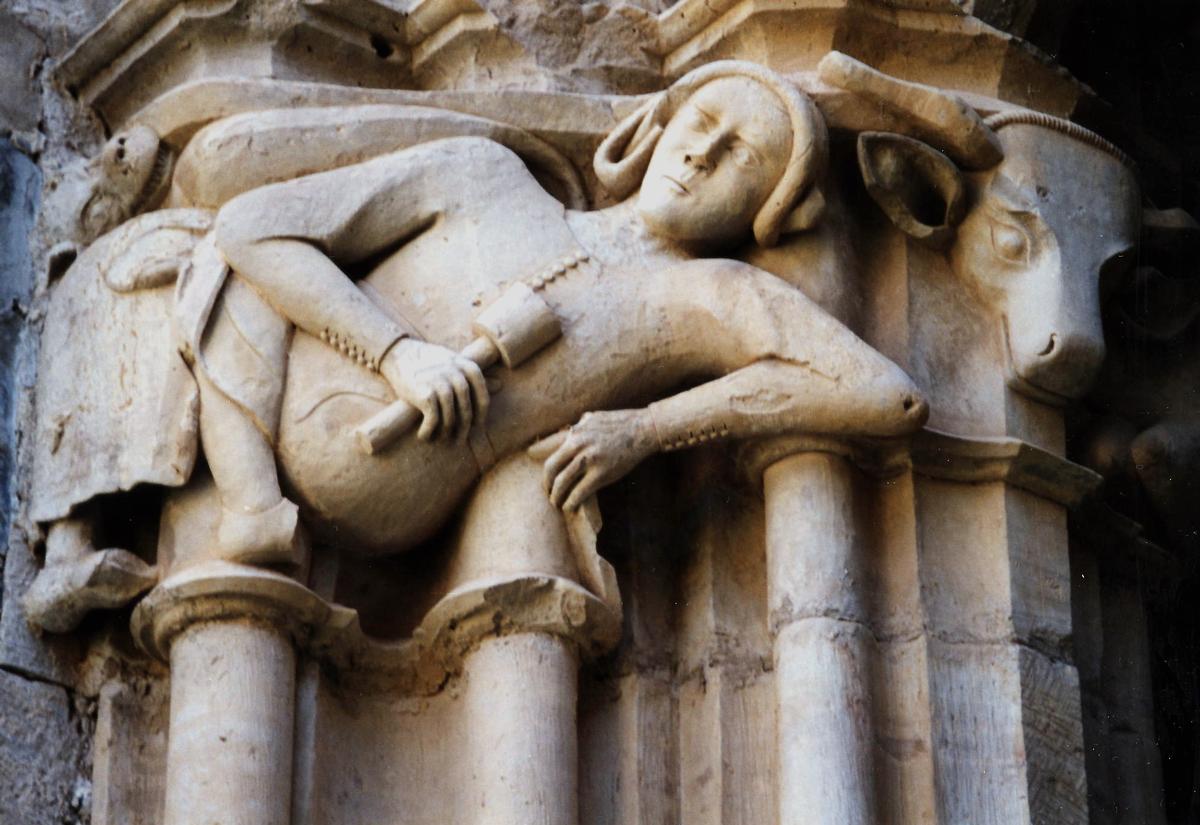 Monastère royal de Santes Creus - Grand cloître - Chapiteau avec le sculpteur sculpté 