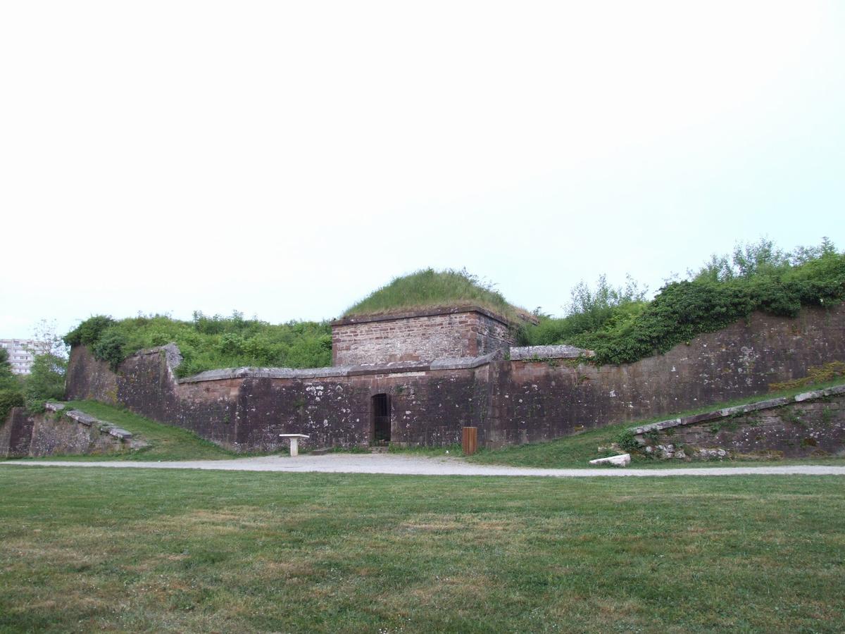 Citadelle de Belfort - Le quatrième fossé - Demi-lune devant la corne Vauban 