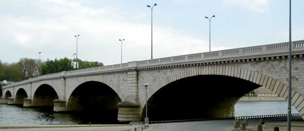 Tolbiac Bridge in Paris 