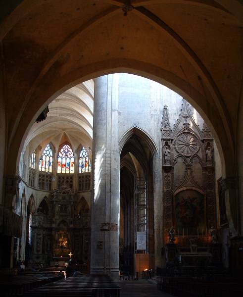 Cathédrale Saint-Etienne, Toulouse Nef raymondine, poteau d'Orléans et choeur gothique