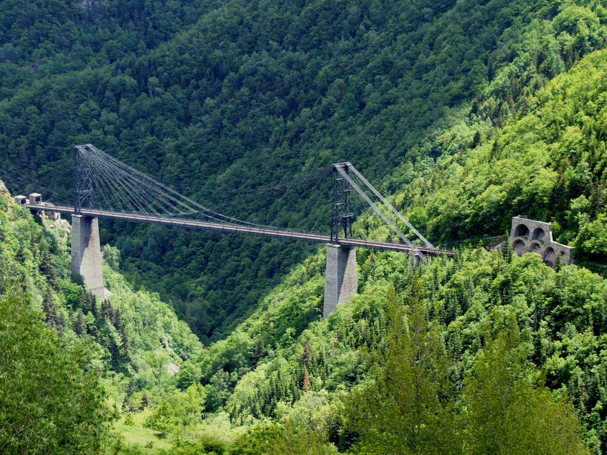 Gelber Zug - Cassagne-Brücke 