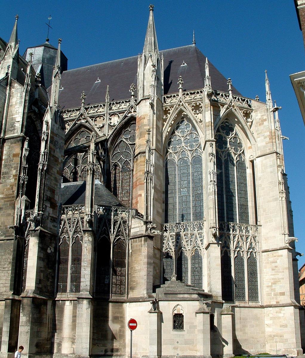 Troyes - Basilique Saint-Urbain - Chevet - Extérieur 