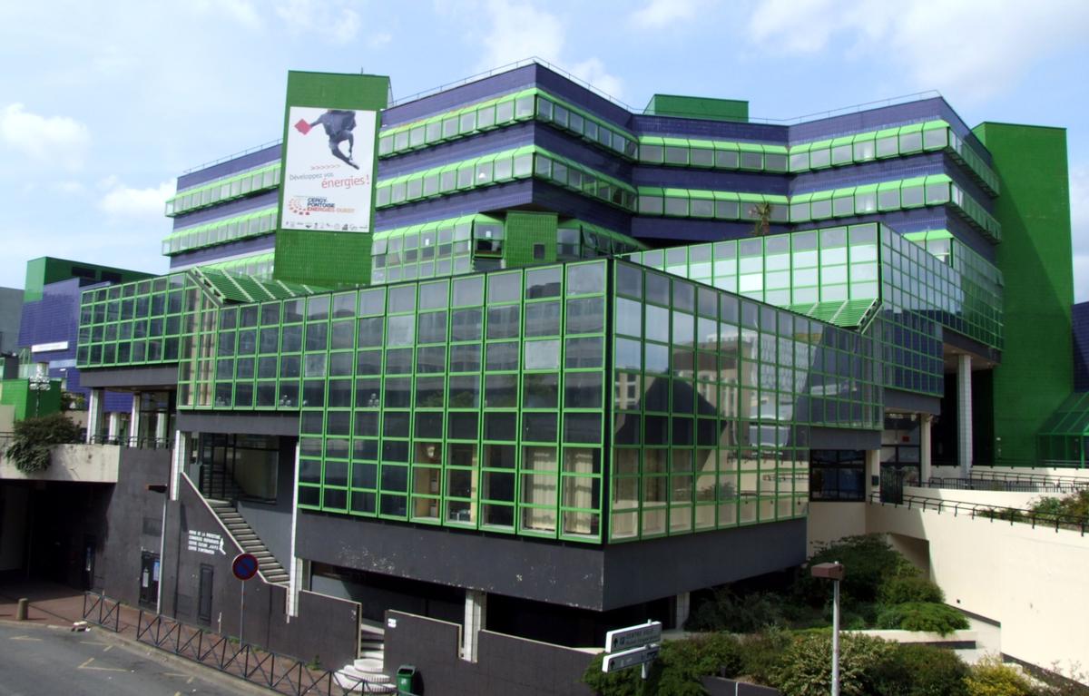 Cergy-Pontoise - André Malraux Cultural and Administrative Center 