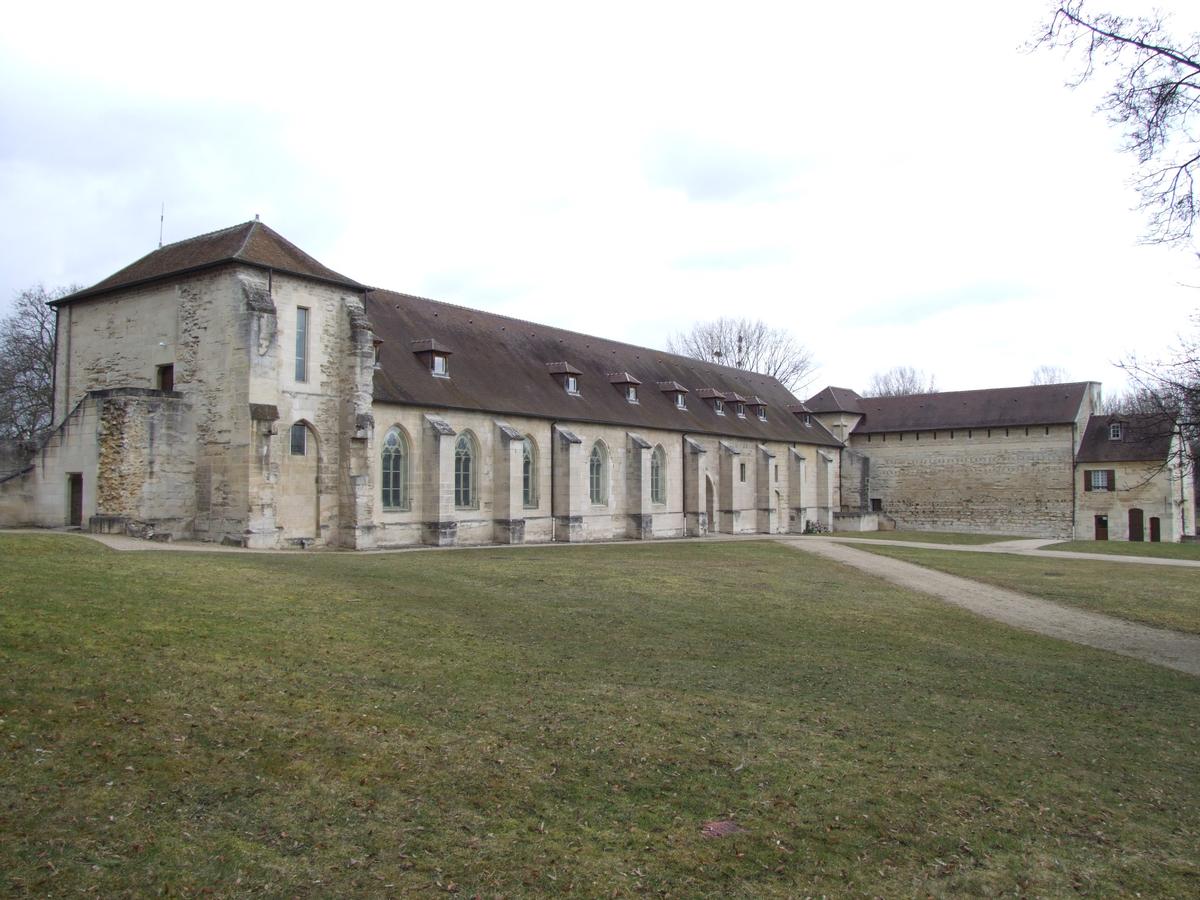 Saint-Ouen-l'Aumône - Abbaye Notre-Dame de Maubuisson - Bâtiments des religieuses 