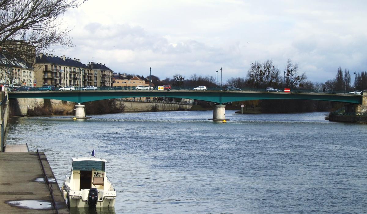 Pontoise Bridge 
