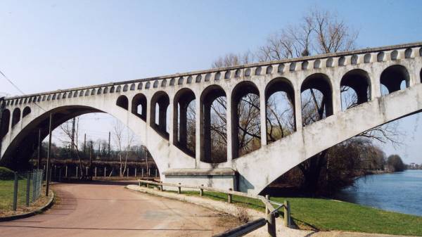 Pont-aqueduc de la Vanne 