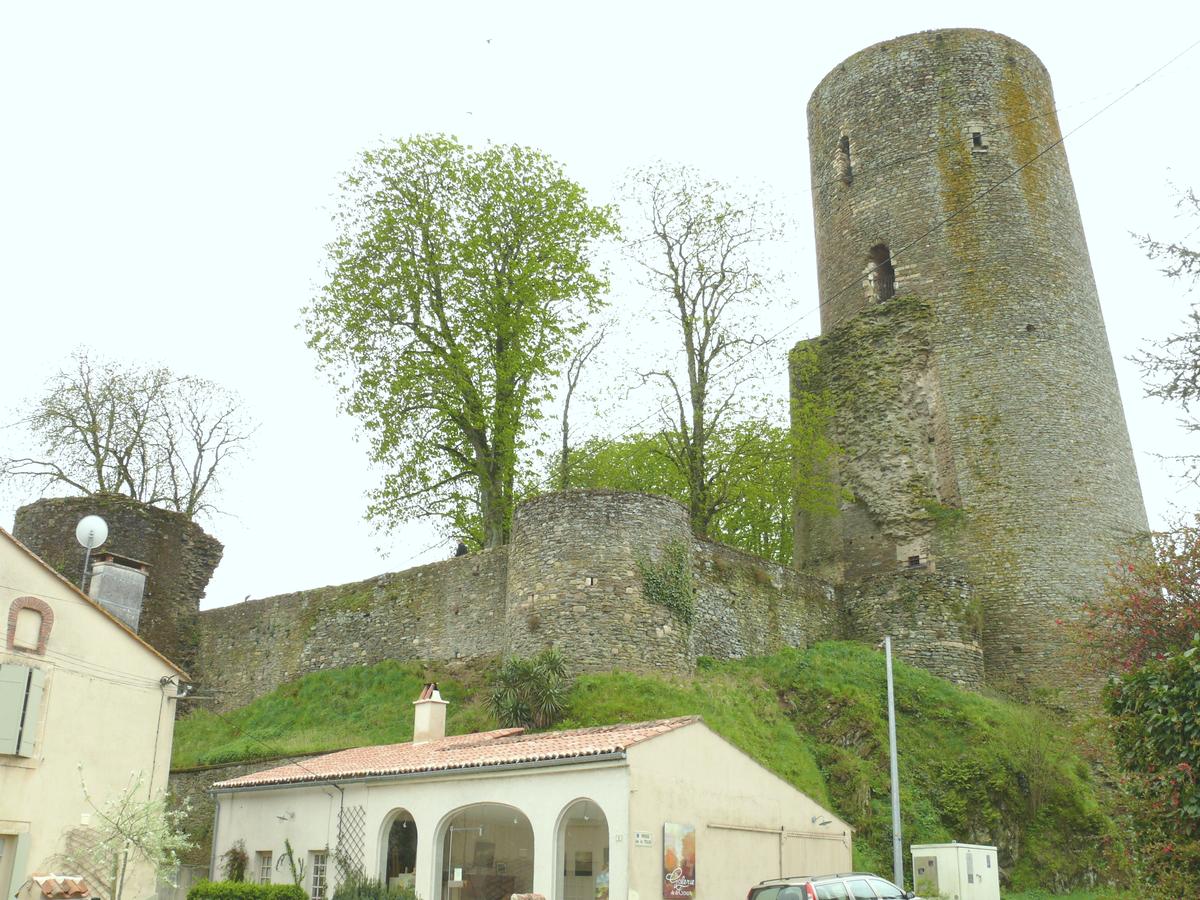 Château de Vouvant - Donjon, tour Mélusine 