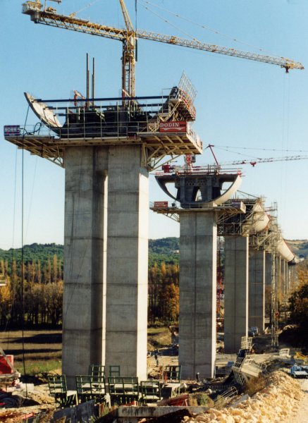 Vernègues-Viadukt – übersicht des im Freivorbau hergestellten Abschnitts 