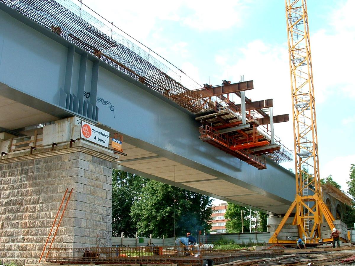 Viaduc Saint-Léger - Nouveau tablier - Equipage mobile pour la réalisation du hourdis supérieur 