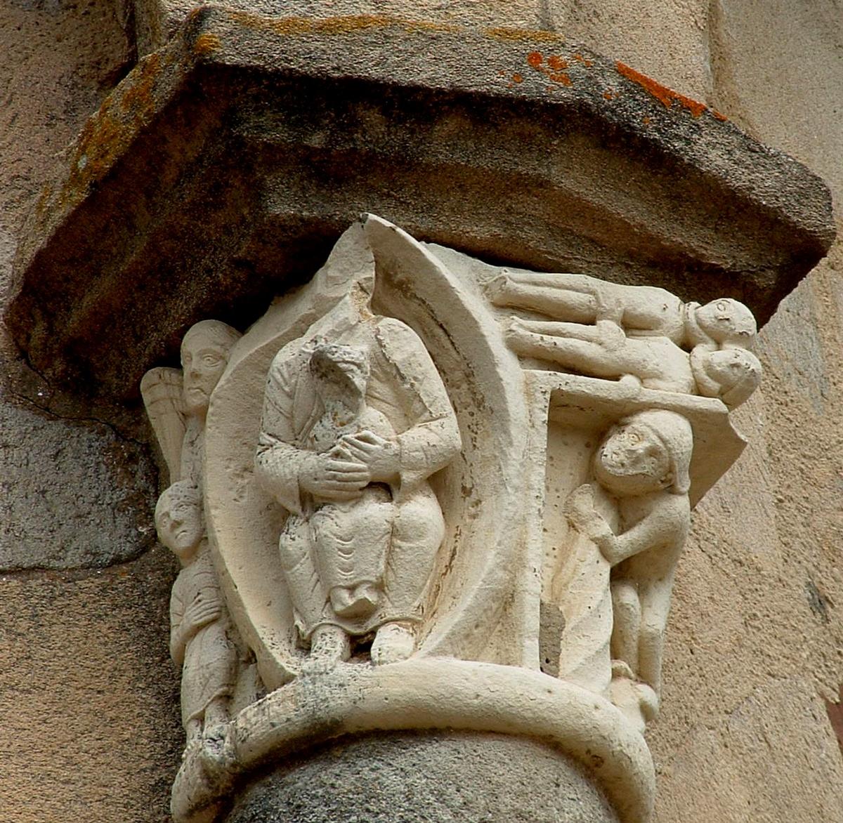 Vigeois (Corrèze) - Ancienne abbatiale Saint-Pierre - Chevet - Chapiteau «Le jeune Tobie» 