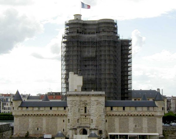 Château de VincennesDonjon - Ensemble en cours de restauration 