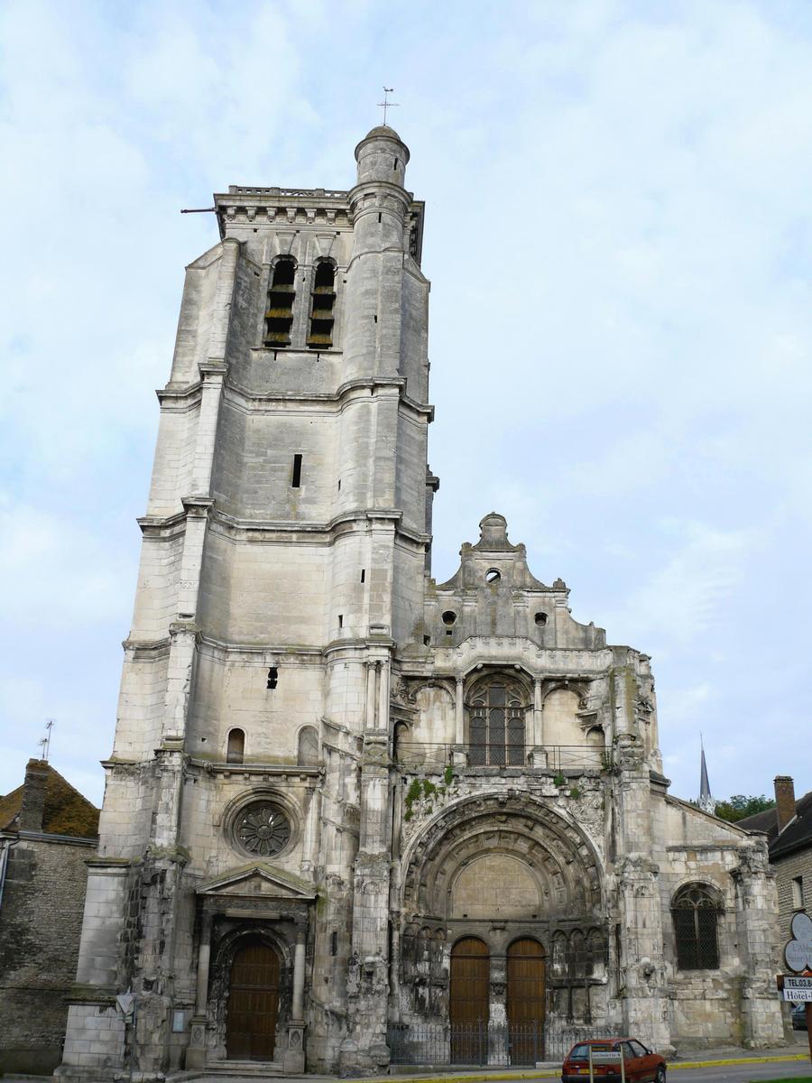 Tonnerre - Eglise Notre-Dame - Façade occidentale 