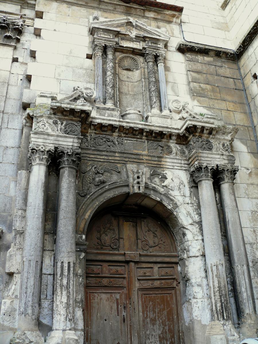 Auxerre - Eglise Saint-Pierre - Portail latéral 