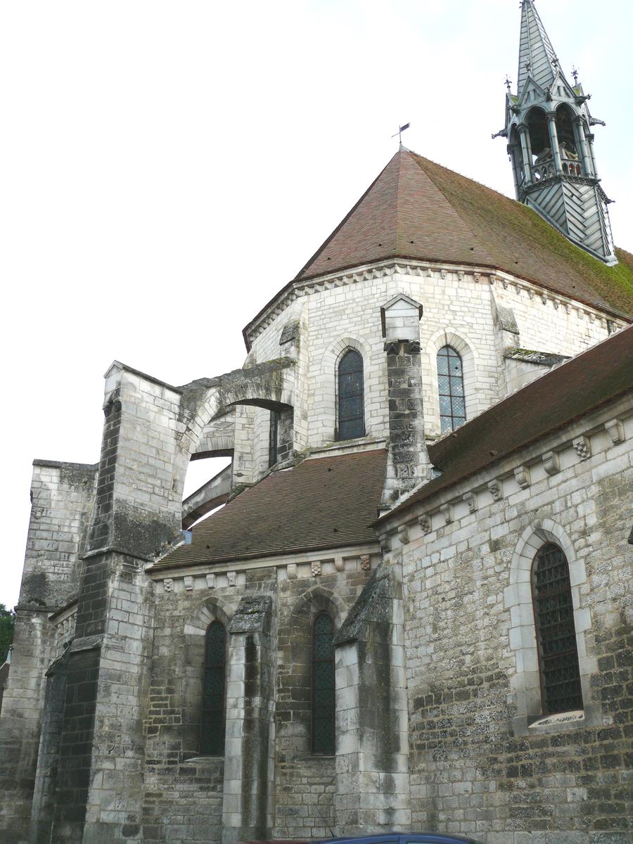 Chablis - Eglise Saint-Martin - Chevet 