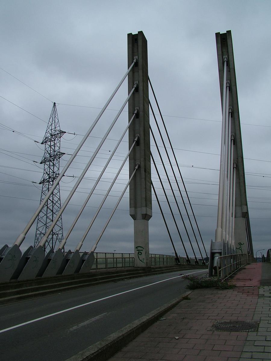 Brücke Avenue de l'Humanité 