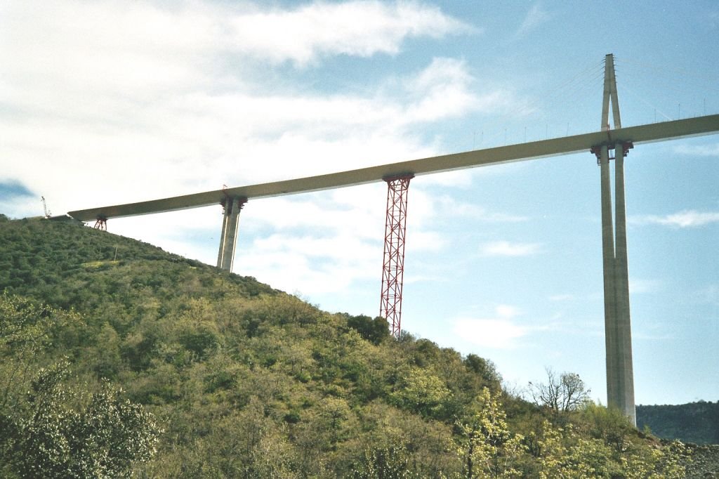 Viaduc de Millau
Tablier Nord achevé 