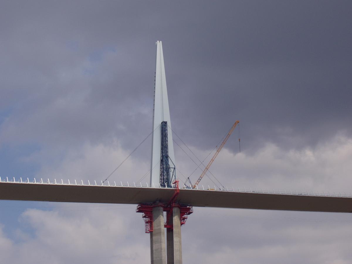 Millau-Viadukt
Montage des Pylons P5 