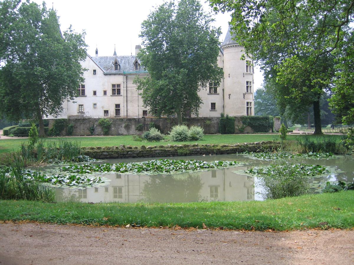 Schloss Bourbilly (Bourgogne) 
