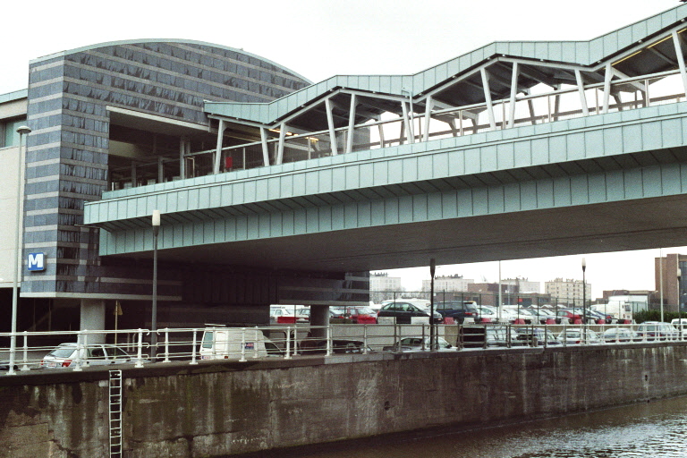 Metrobrücke in Anderlecht 