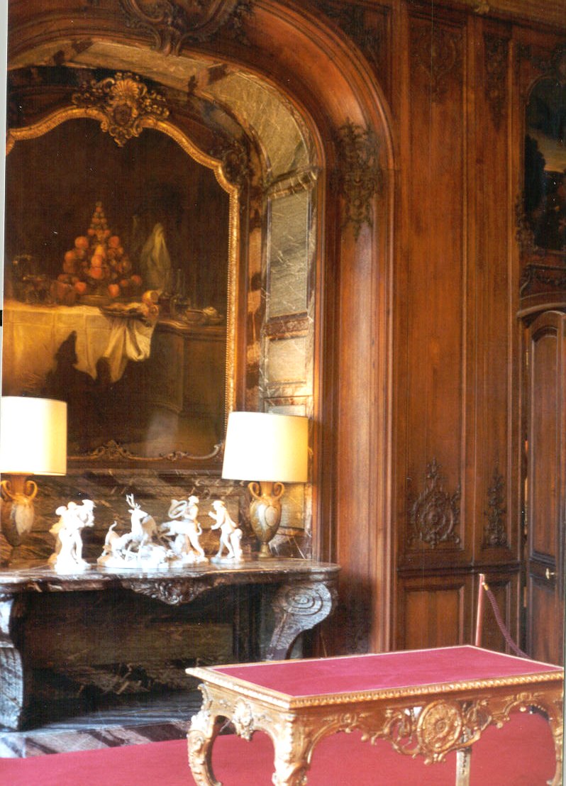La décoration intérieure de l'Hôtel de Castries (Paris 7e) 
