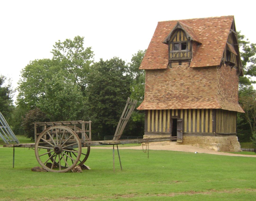 Le colombier du château de Crèvecoeur (Calvados) 