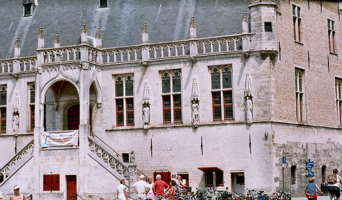L'Hôtel de Ville (mairie) du 15e siècle, de Damme (Flandre occidentale) 