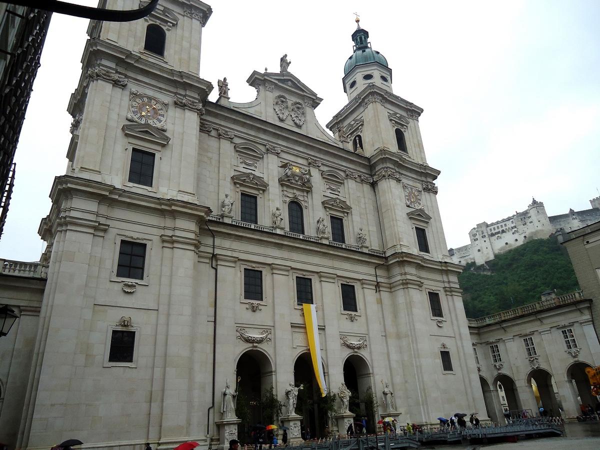 La façade de la cathédrale Saint Rupert de Salzbourg 