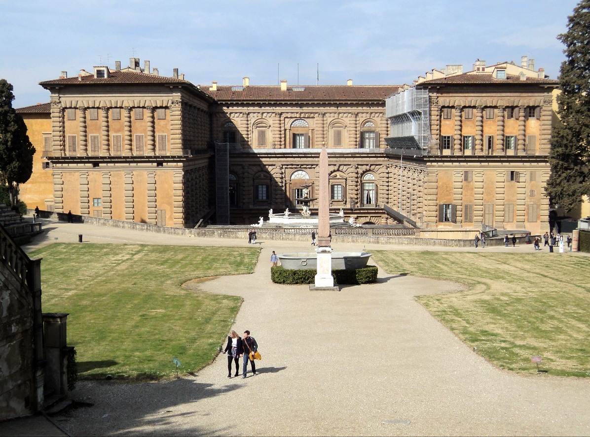 Le palais Pitti, côté jardins de Boboli, à Florence 