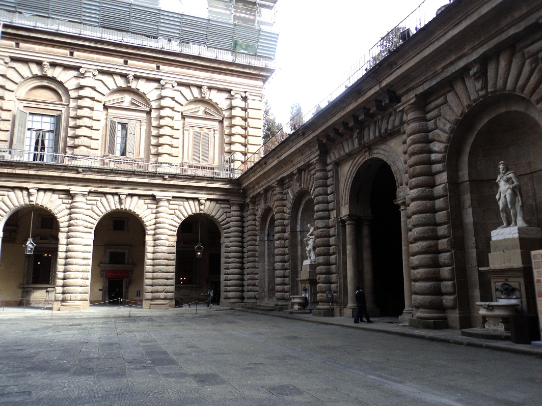 La cour intérieure du palais Pitti, à Florence 