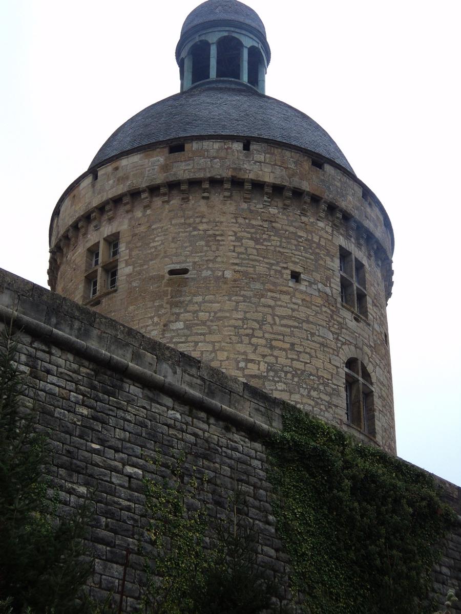 Le château de Hautefort (Dordogne) 