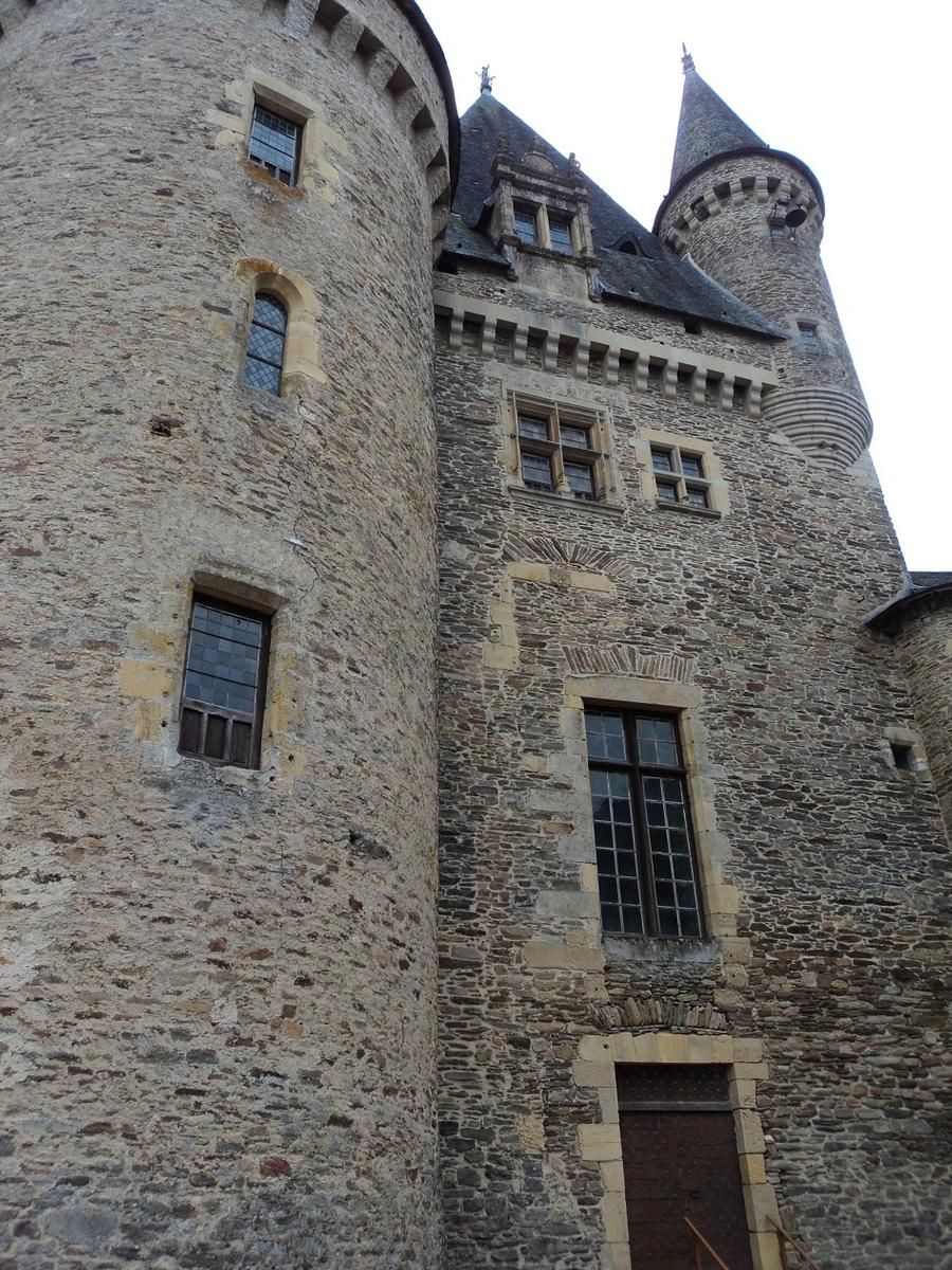 Le château de Jumilhac à Jumilhac-le-Grand (Dordogne) 