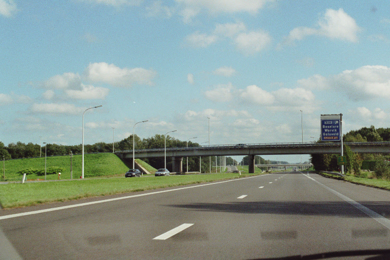 Kasteelstraat-Brücke über die A 19 in Geluveld 