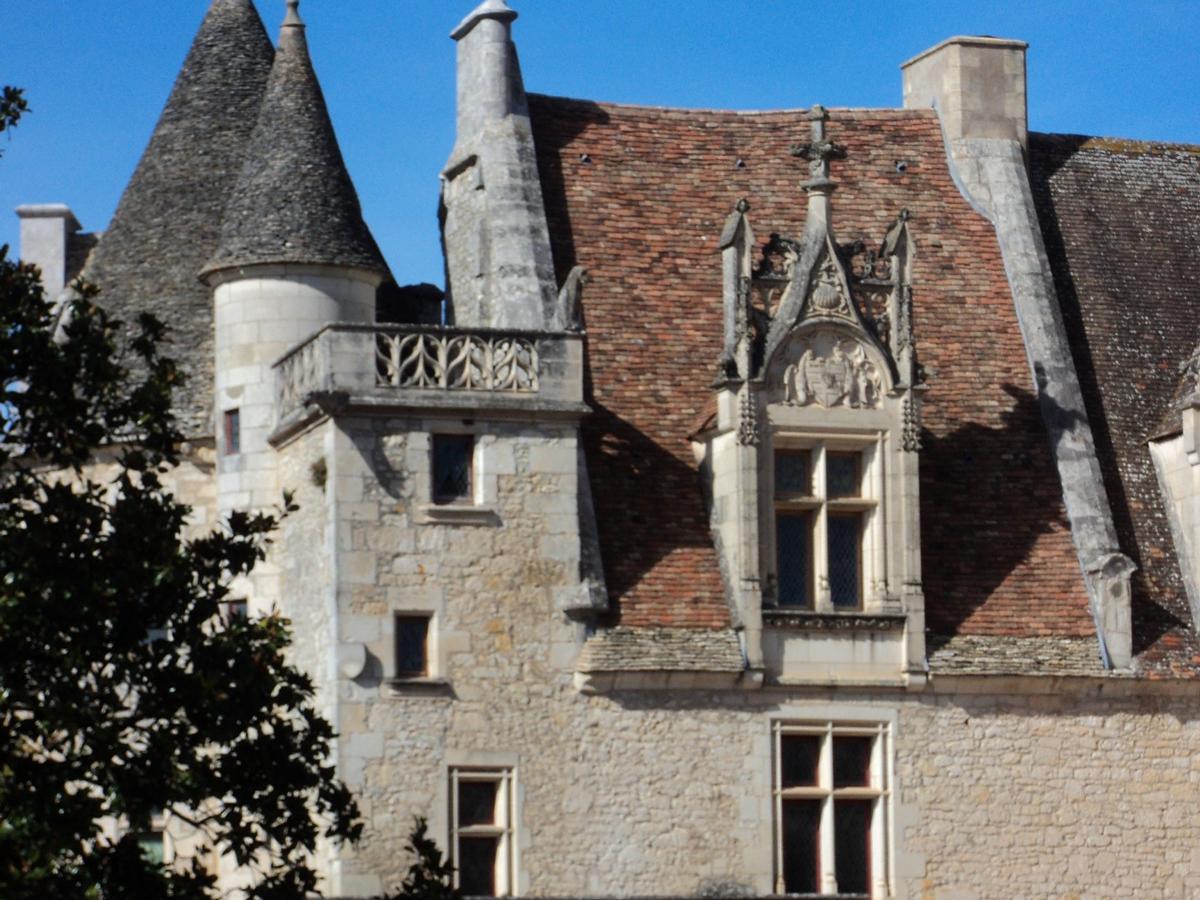 La façade (16e siècle) du château des Milandes, près de Castelnaud (Dordogne) 