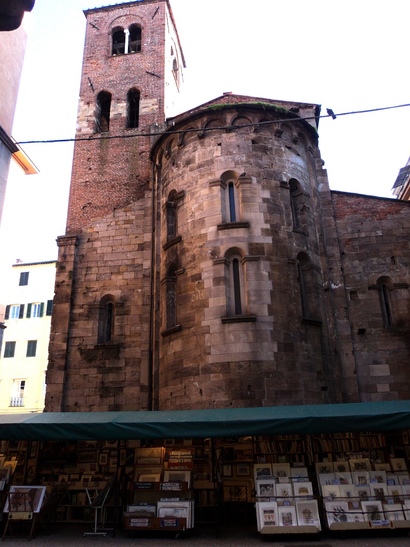 L'abside de l'église San Giusto, à Lucca (Toscane) 