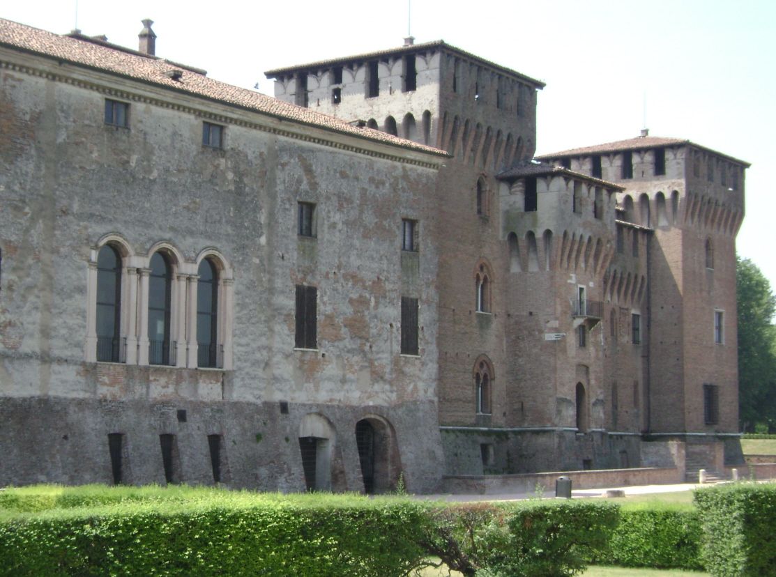 Fiche média no. 148730 Le château Saint-Georges (castello San Giorgio), à Mantoue (Lombardie) a été construit à la fin du 14e siècle sur ordre de François I de Gonzague, duc de Mantoue