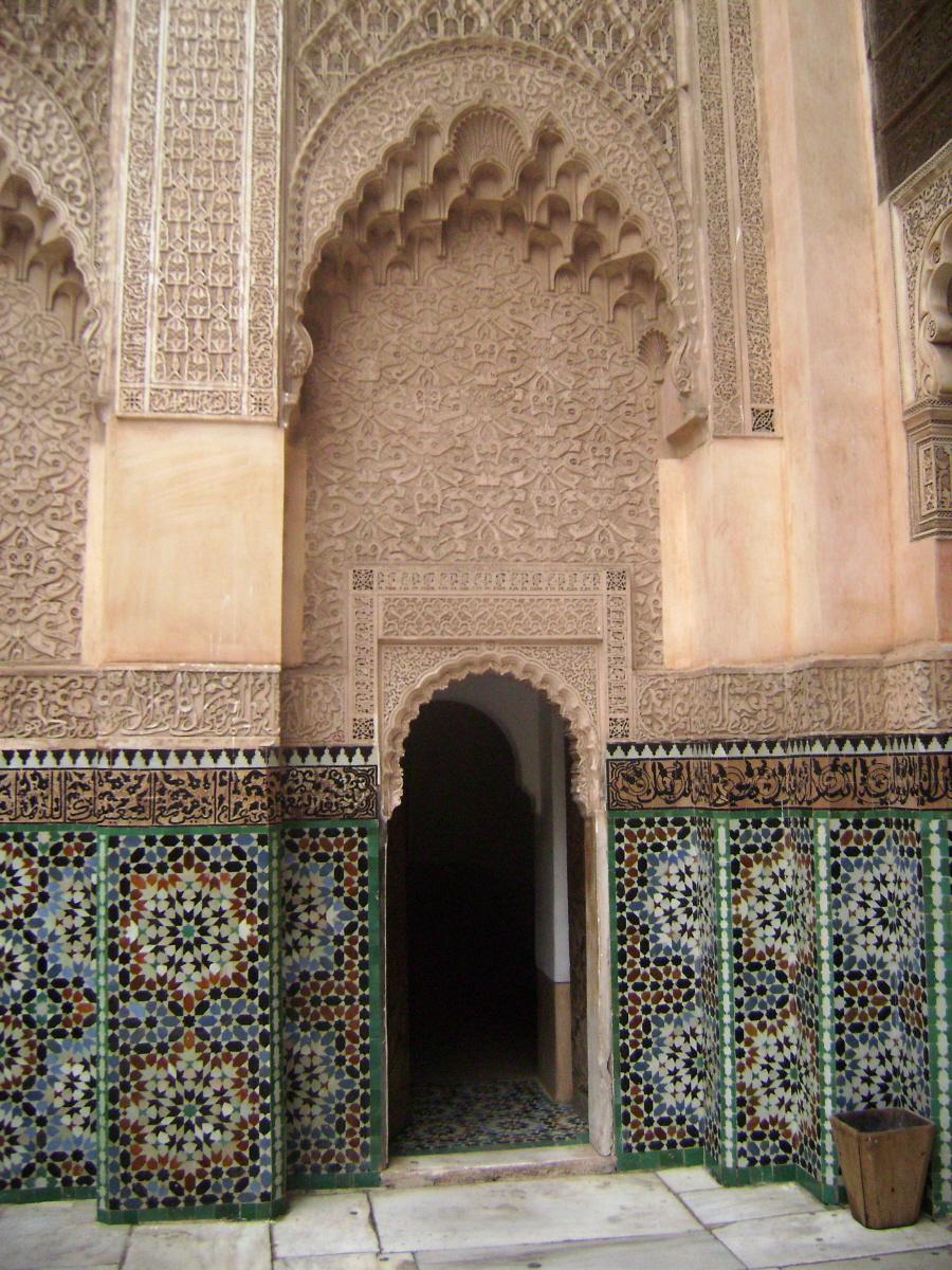 Le grand patio de la médersa Ben Youssef à Marrakech 
