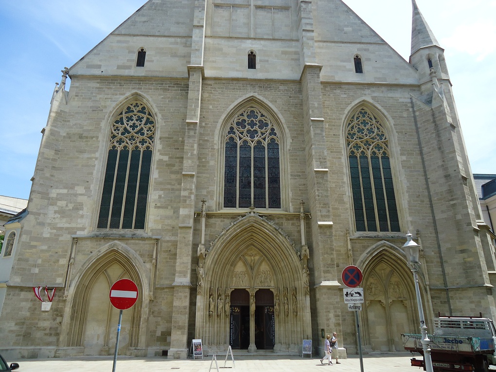 La Minoritenkirche, sur la Minoritenplatz de Vienne 