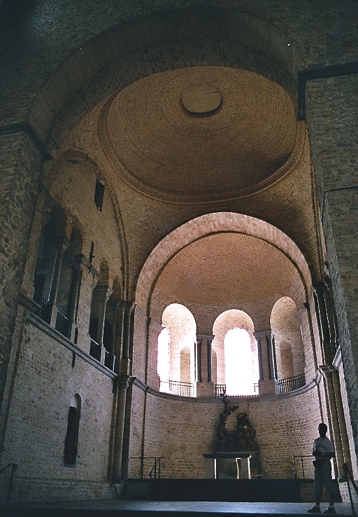 Abtei Sainte-Gertrude (Nivelles) 