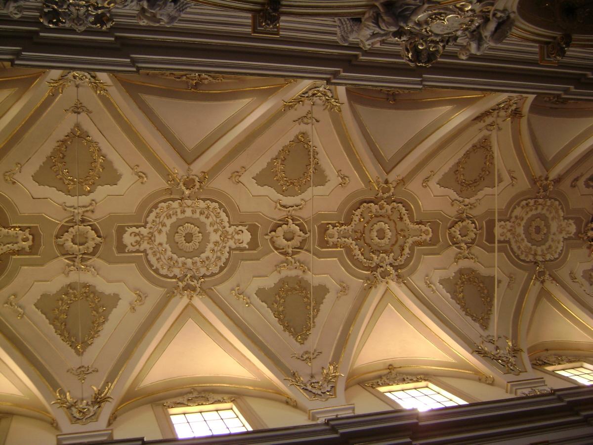 L'intérieur de la cathédrale (duomo) San Giovanni Baptista, à Ragusa Superiore (Sicile) 