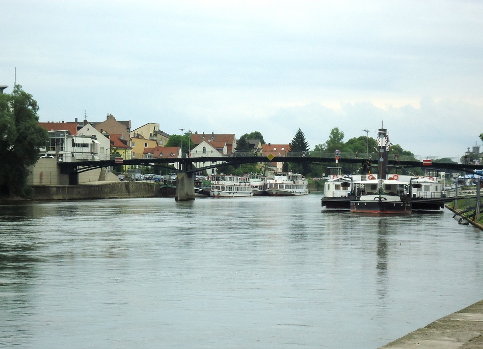 Eiserne Brücke 